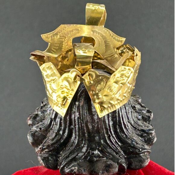 Child Jesus, The Santo Nino de Cebu Painted Wood & Flocked Cape Catholic VTG - Picture 6 of 13